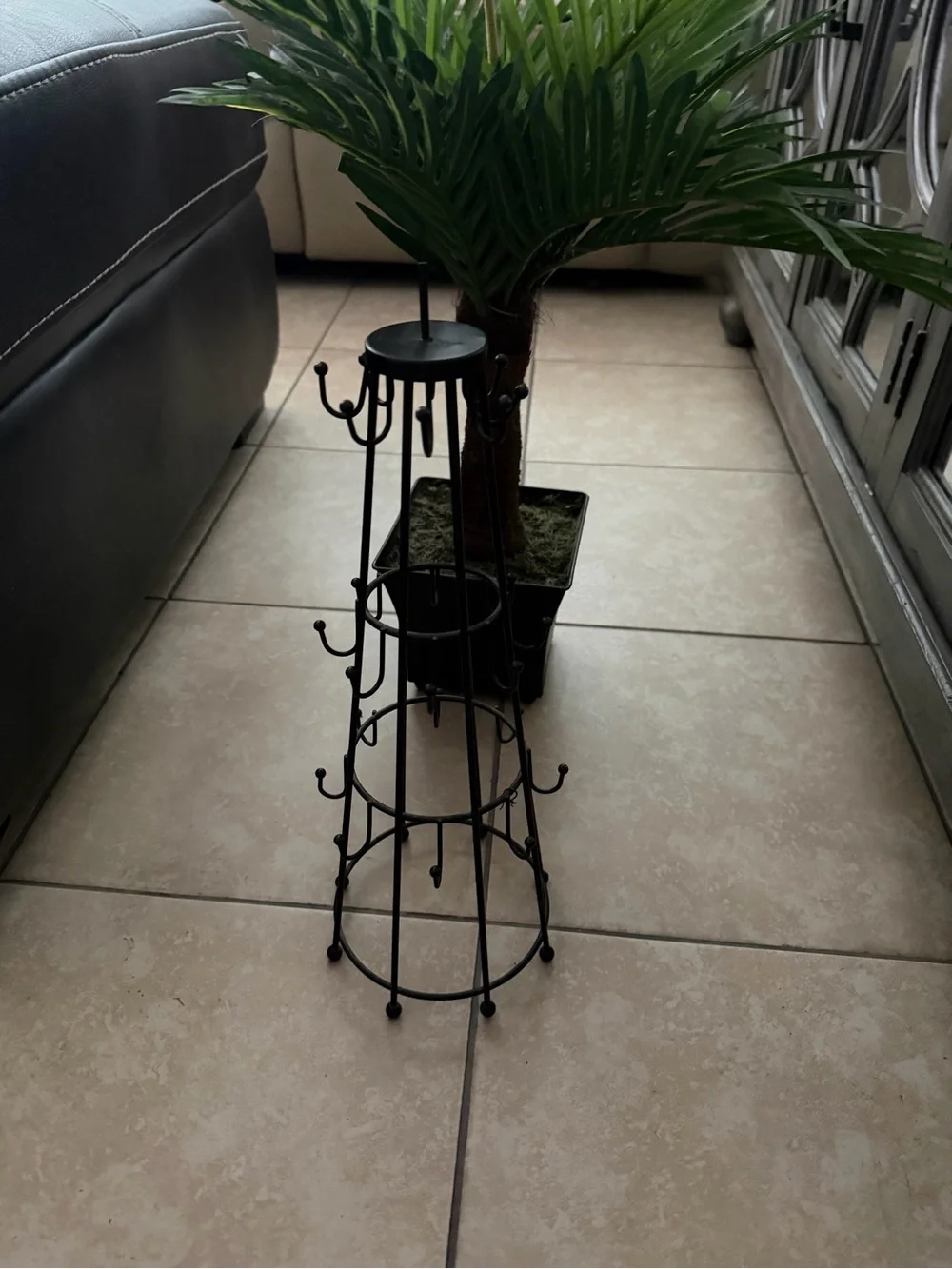 Black Metal Jewelry Tree Organizer - Elegant Multi-Tier Earring & Necklace Stand